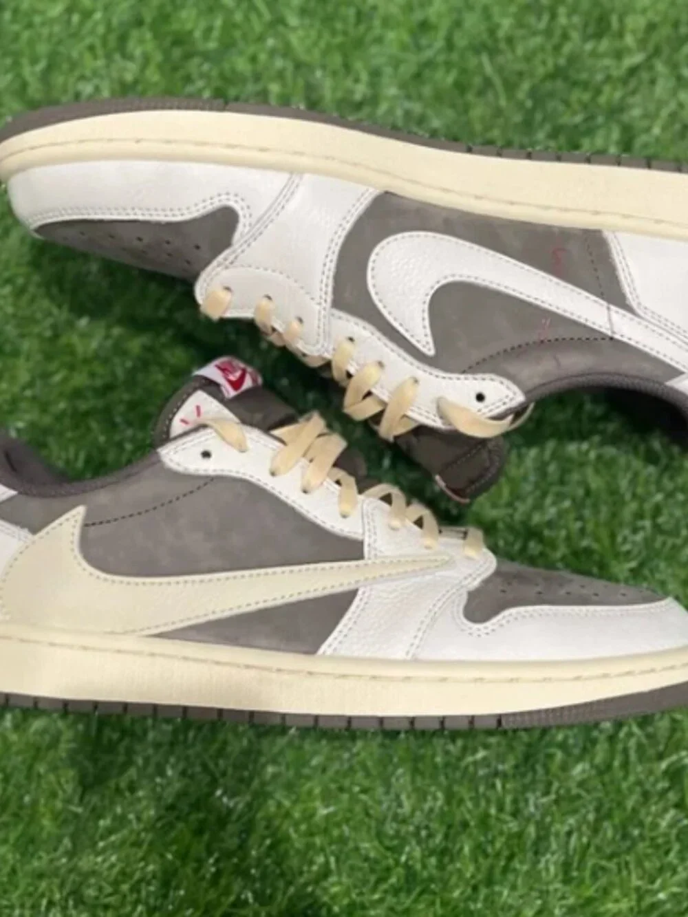 Jordan 1 Low Travis Scott Reverse Mocha Shoes